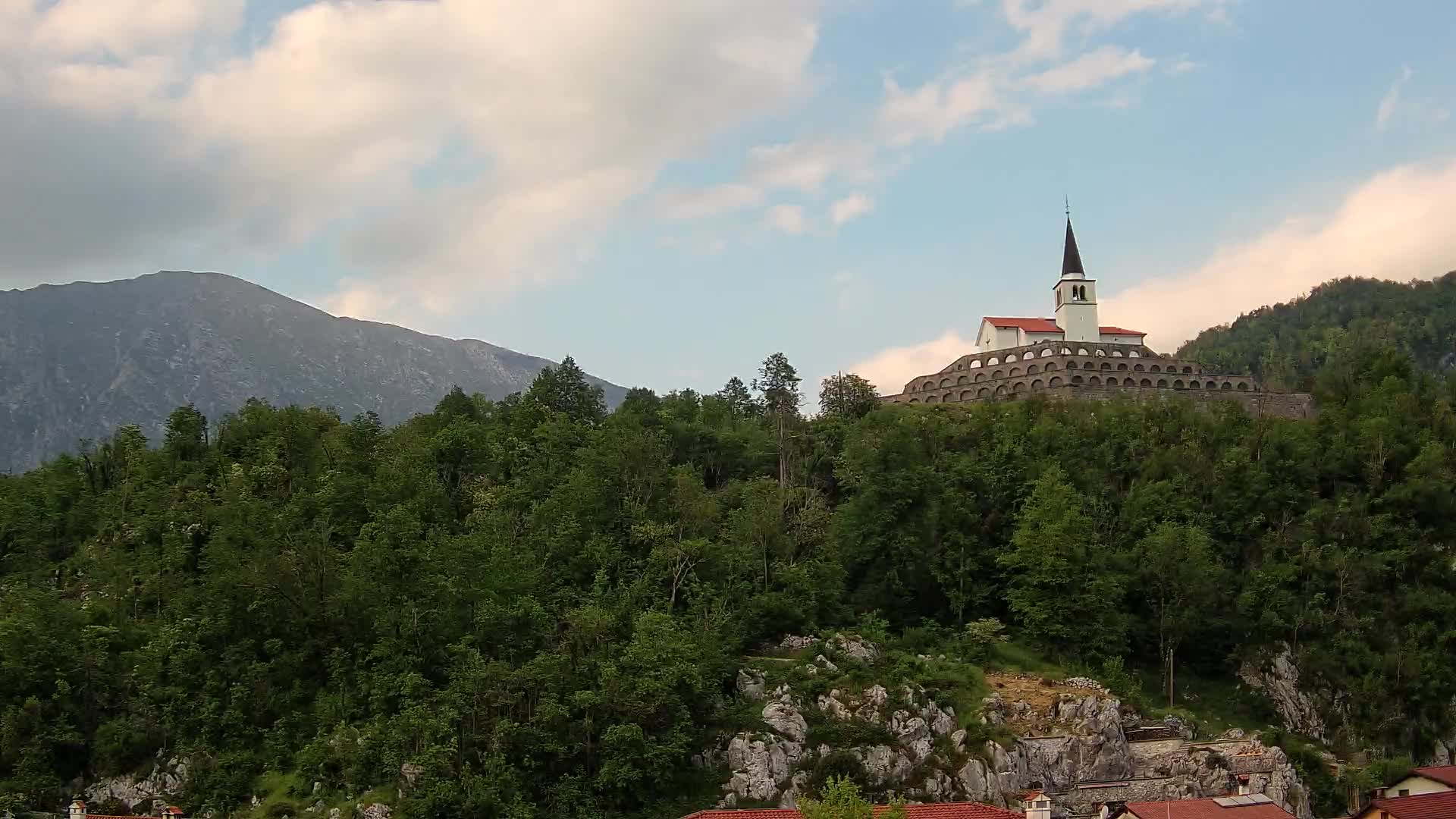 Kobarid webcam – View to Charnel House from 1st world war