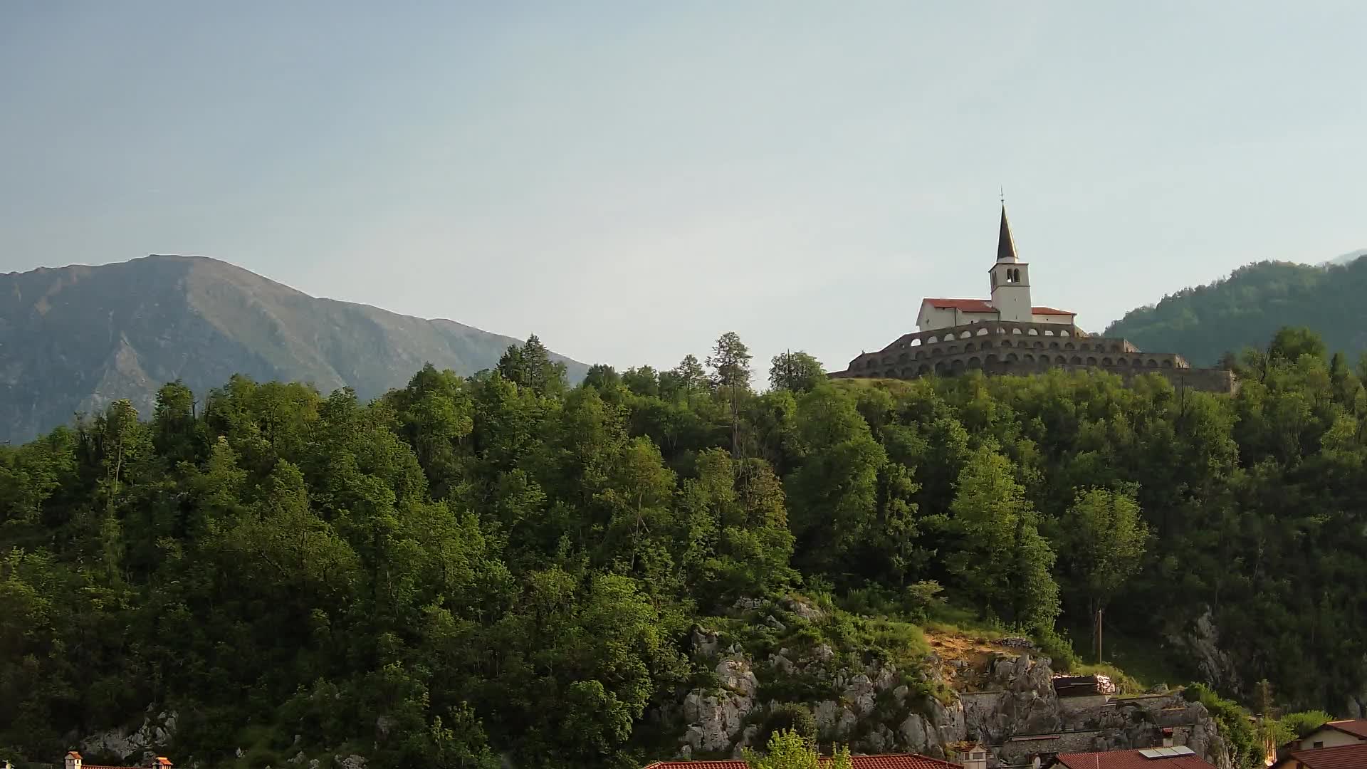 Kobarid webcam – View to Charnel House from 1st world war