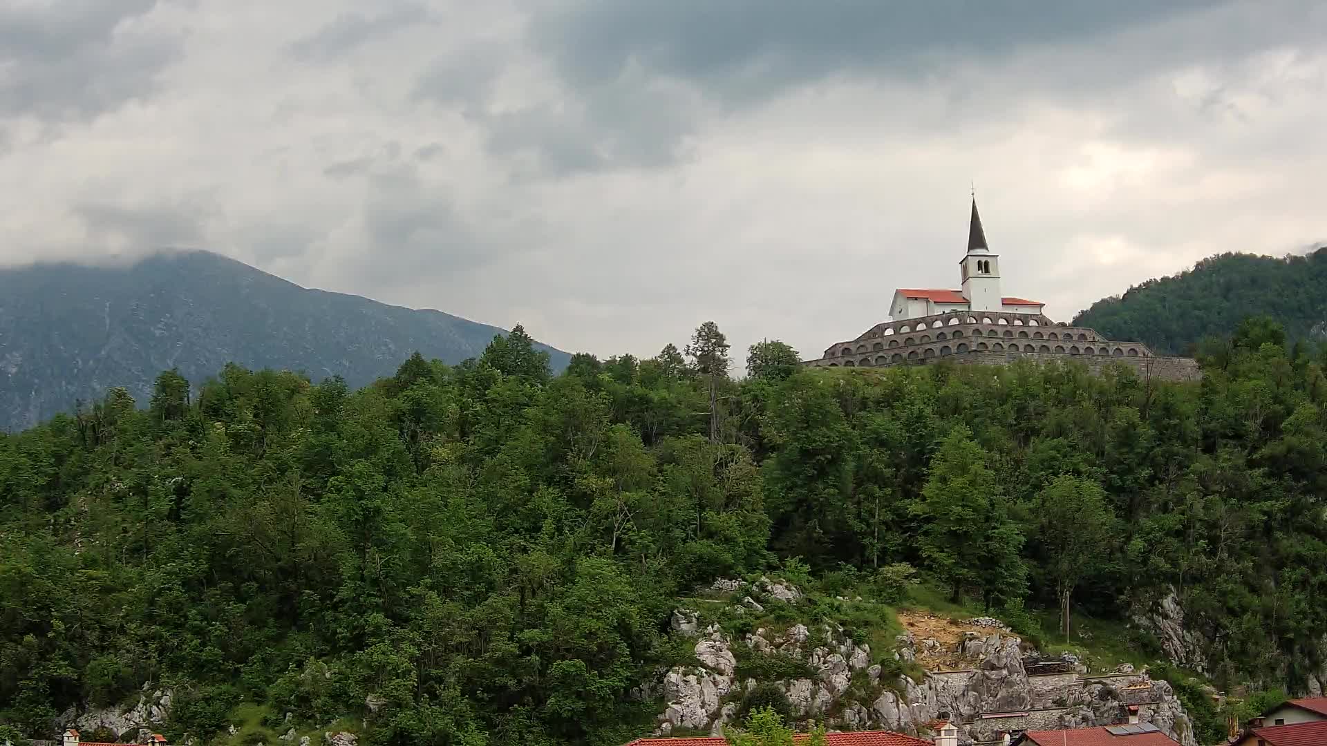 Kobarid webcam – View to Charnel House from 1st world war