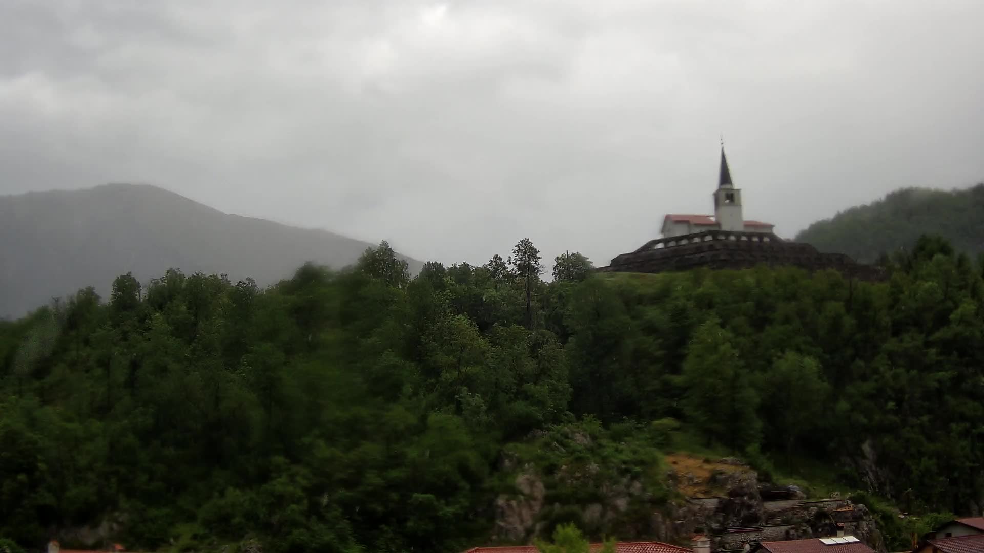 Kobarid webcam – View to Charnel House from 1st world war