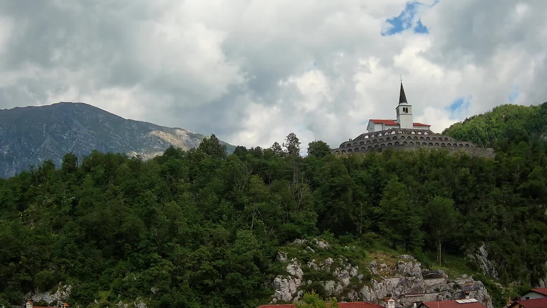 Kobarid webcam – View to Charnel House from 1st world war
