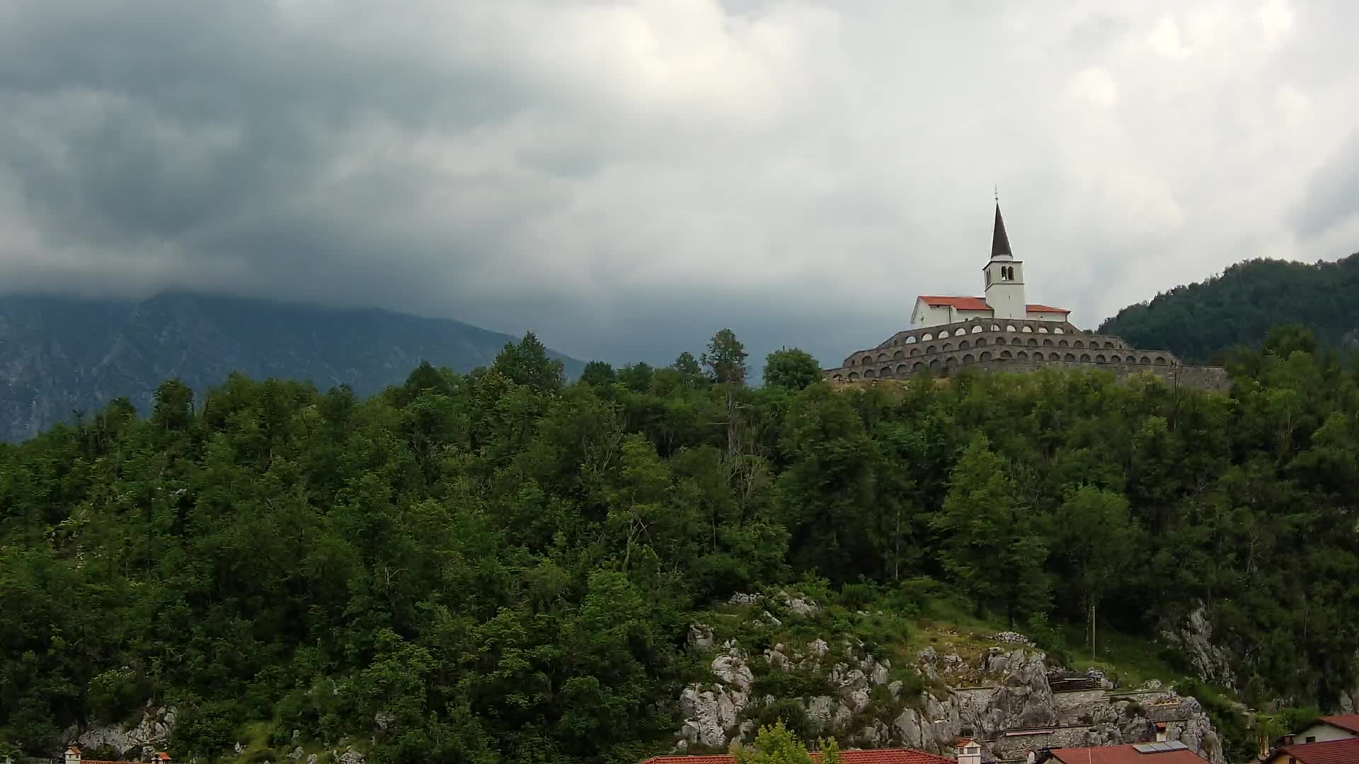 Kobarid webcam – View to Charnel House from 1st world war