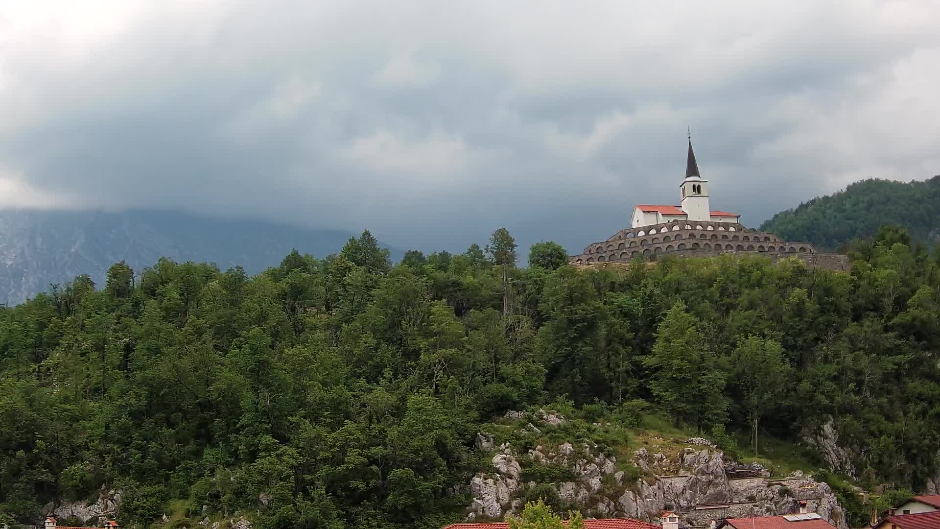Kobarid webcam – View to Charnel House from 1st world war