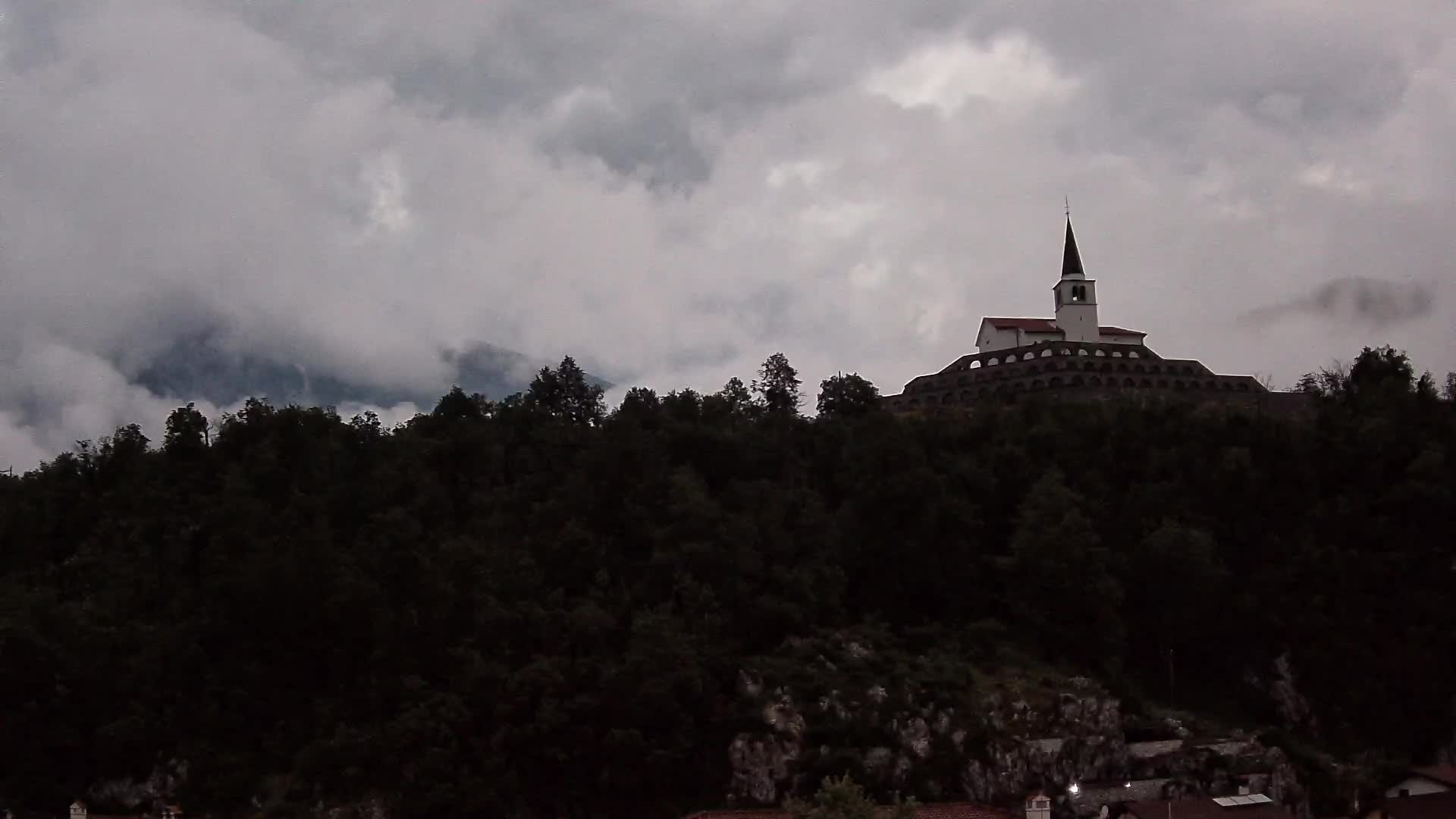 Kobarid webcam – View to Charnel House from 1st world war