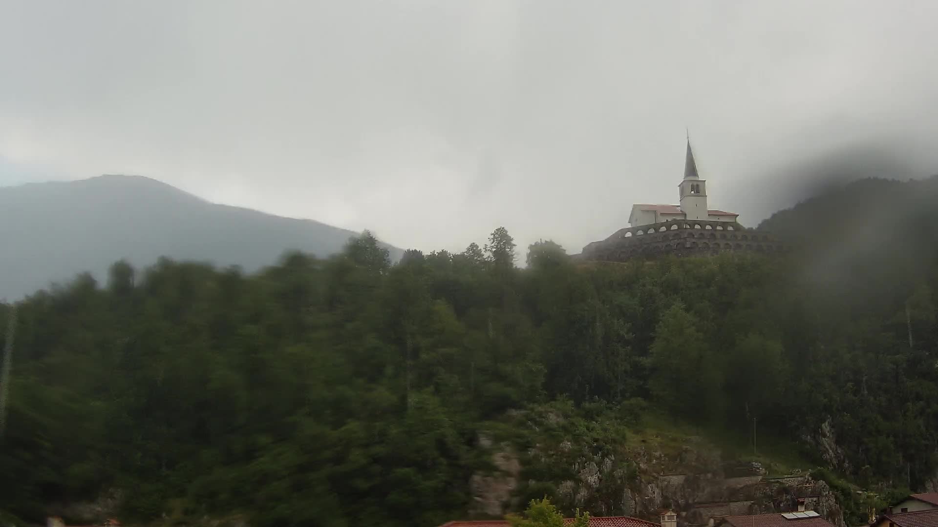 Kobarid webcam – View to Charnel House from 1st world war