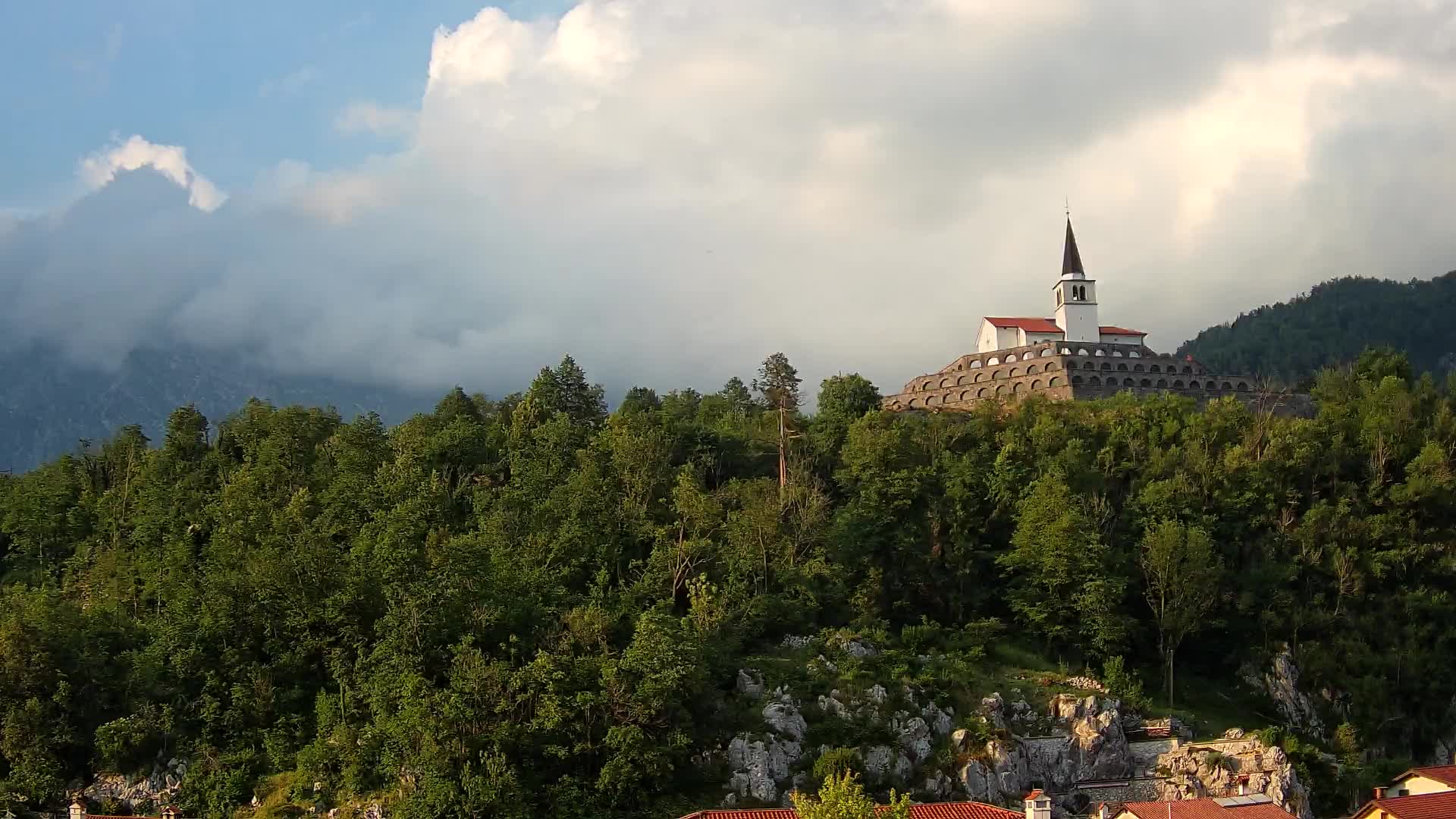 Kobarid webcam – View to Charnel House from 1st world war
