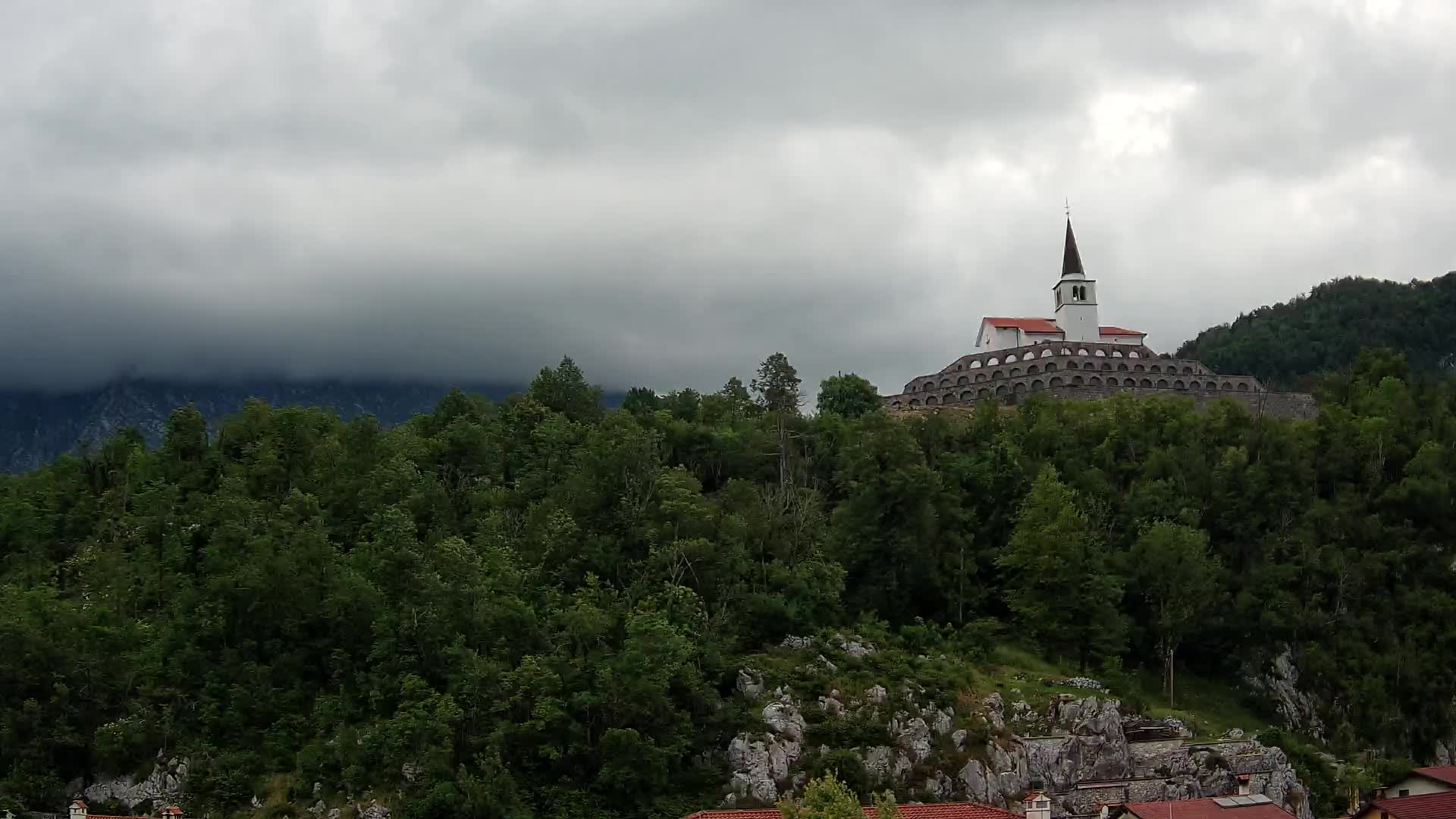 Webcam Kobarid – Vue sur Charnier de la 1ère guerre mondiale