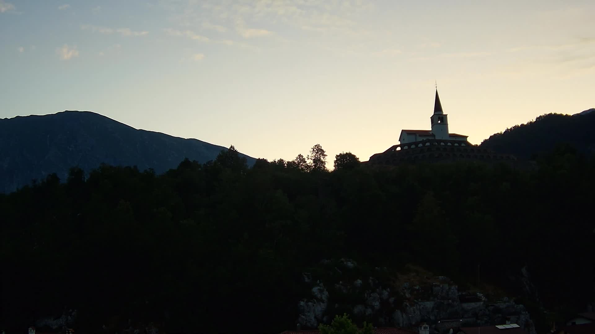 Caporetto webcam – Veduta dell’Ossario della prima guerra mondiale
