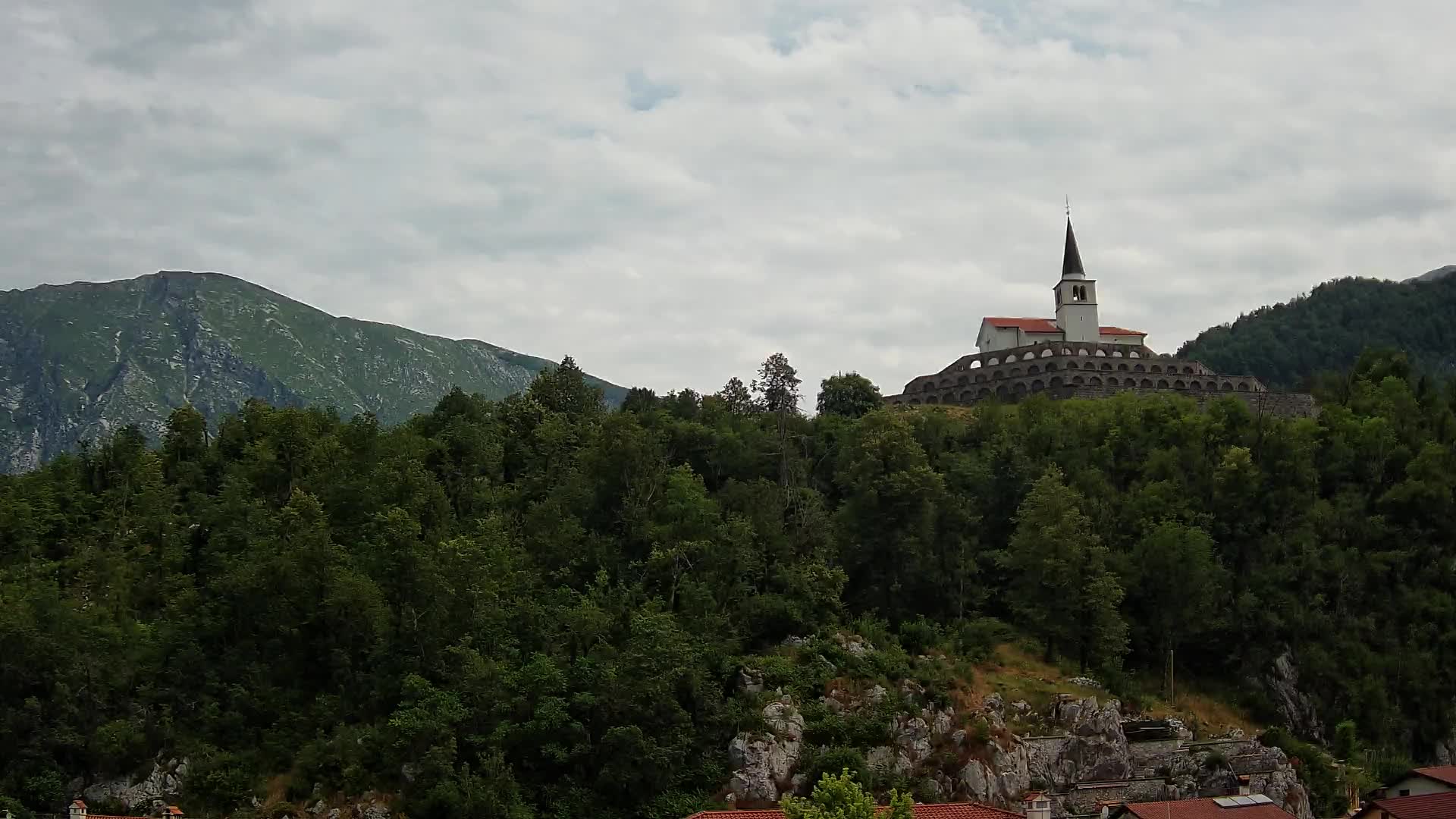 Kobarid webcam – View to Charnel House from 1st world war