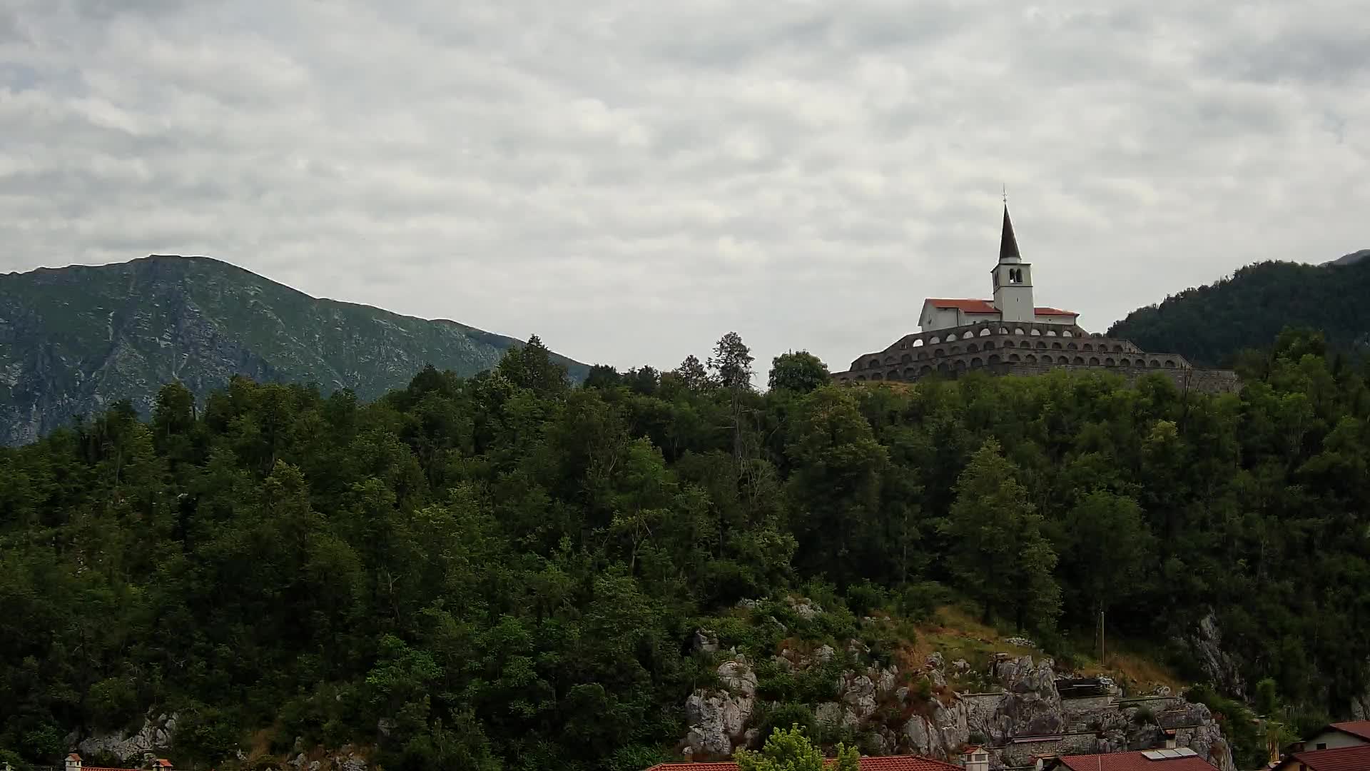 Kobarid webcam – View to Charnel House from 1st world war