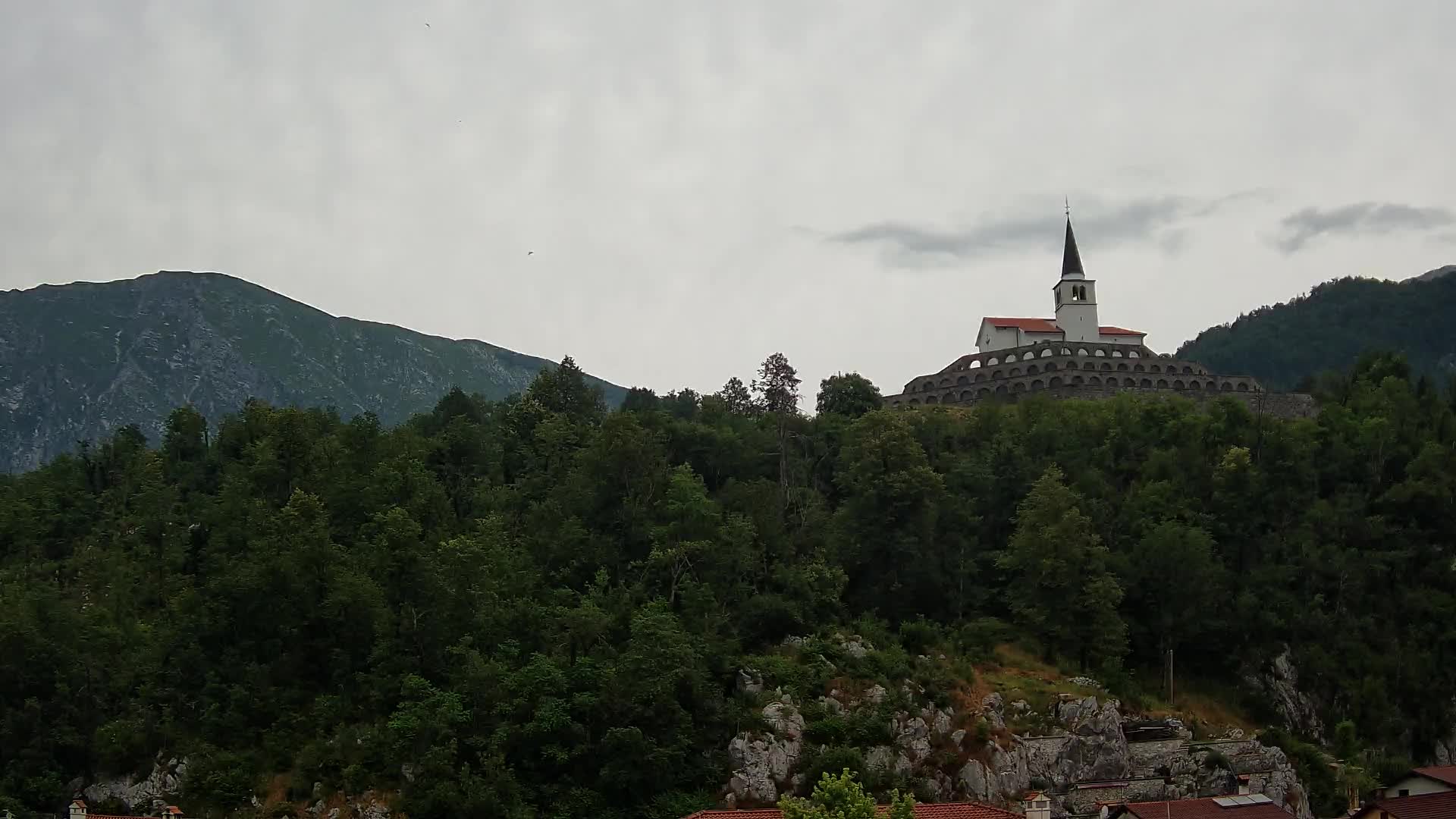 Kobarid webcam – View to Charnel House from 1st world war