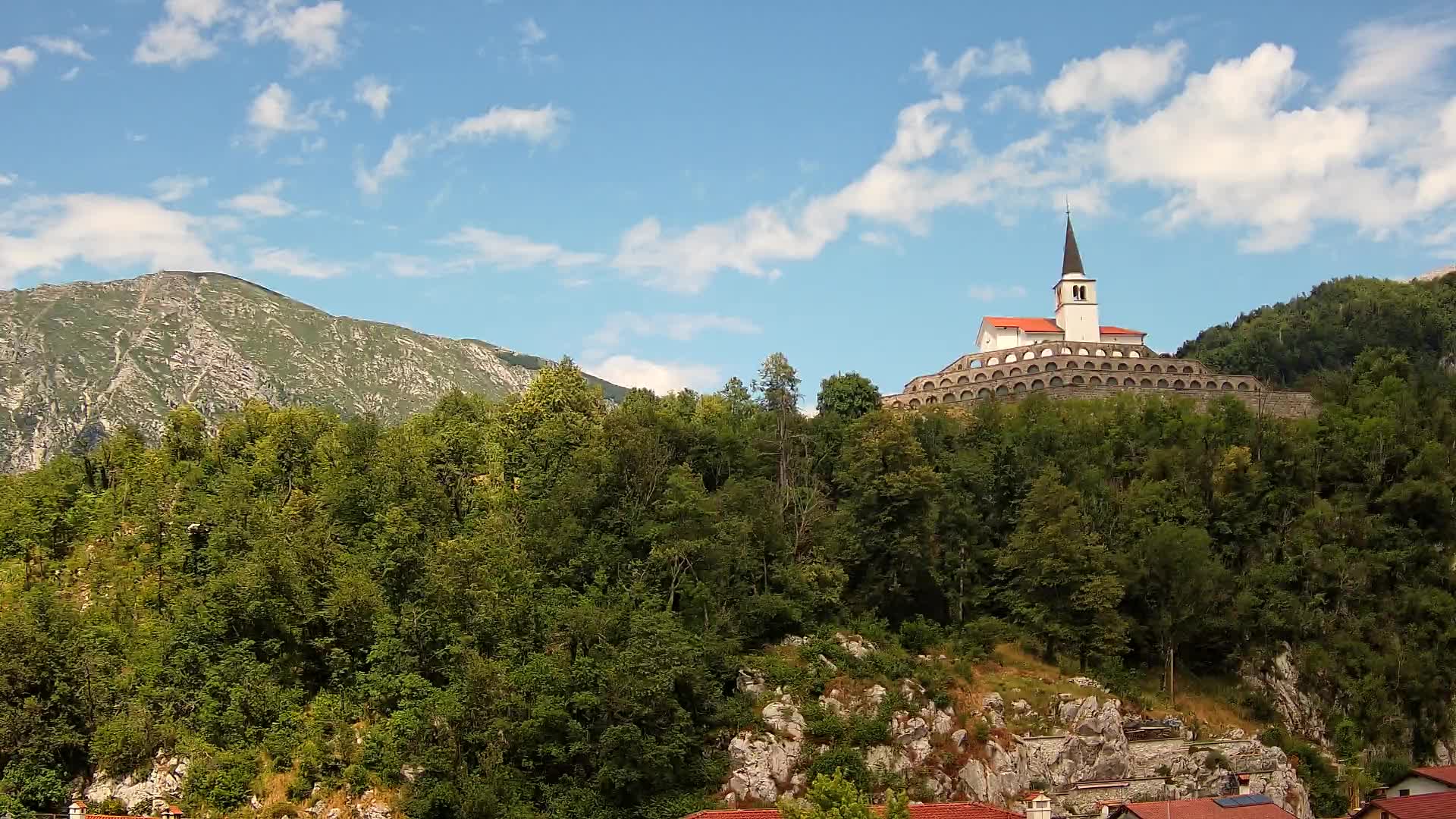 Kobarid webcam – View to Charnel House from 1st world war