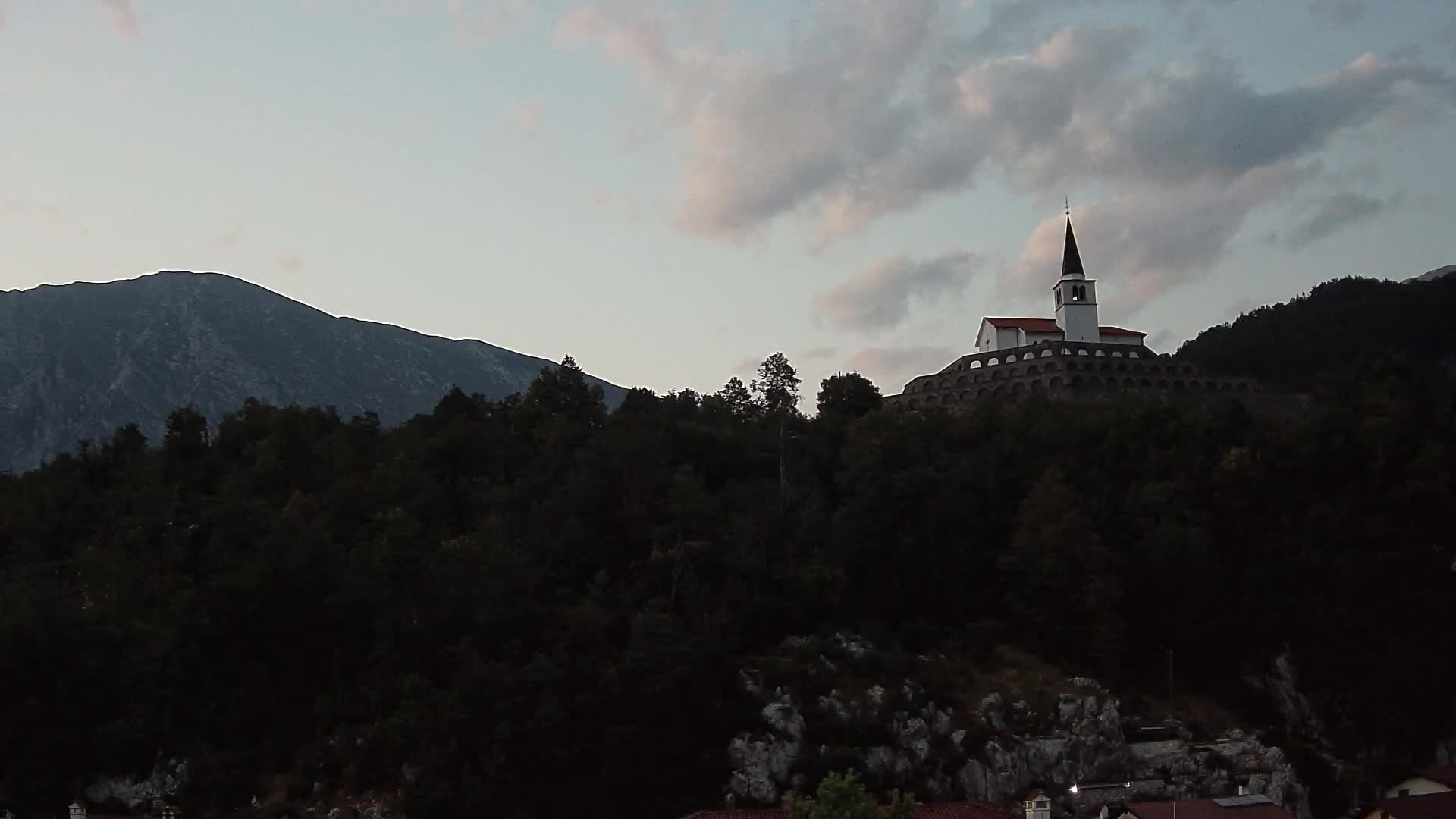 Caporetto webcam – Veduta dell’Ossario della prima guerra mondiale