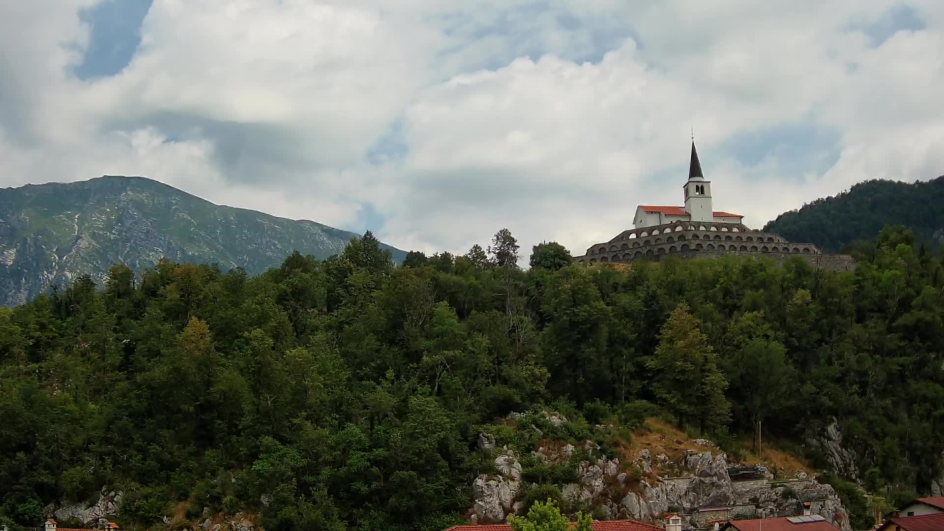 Kobarid webcam – View to Charnel House from 1st world war
