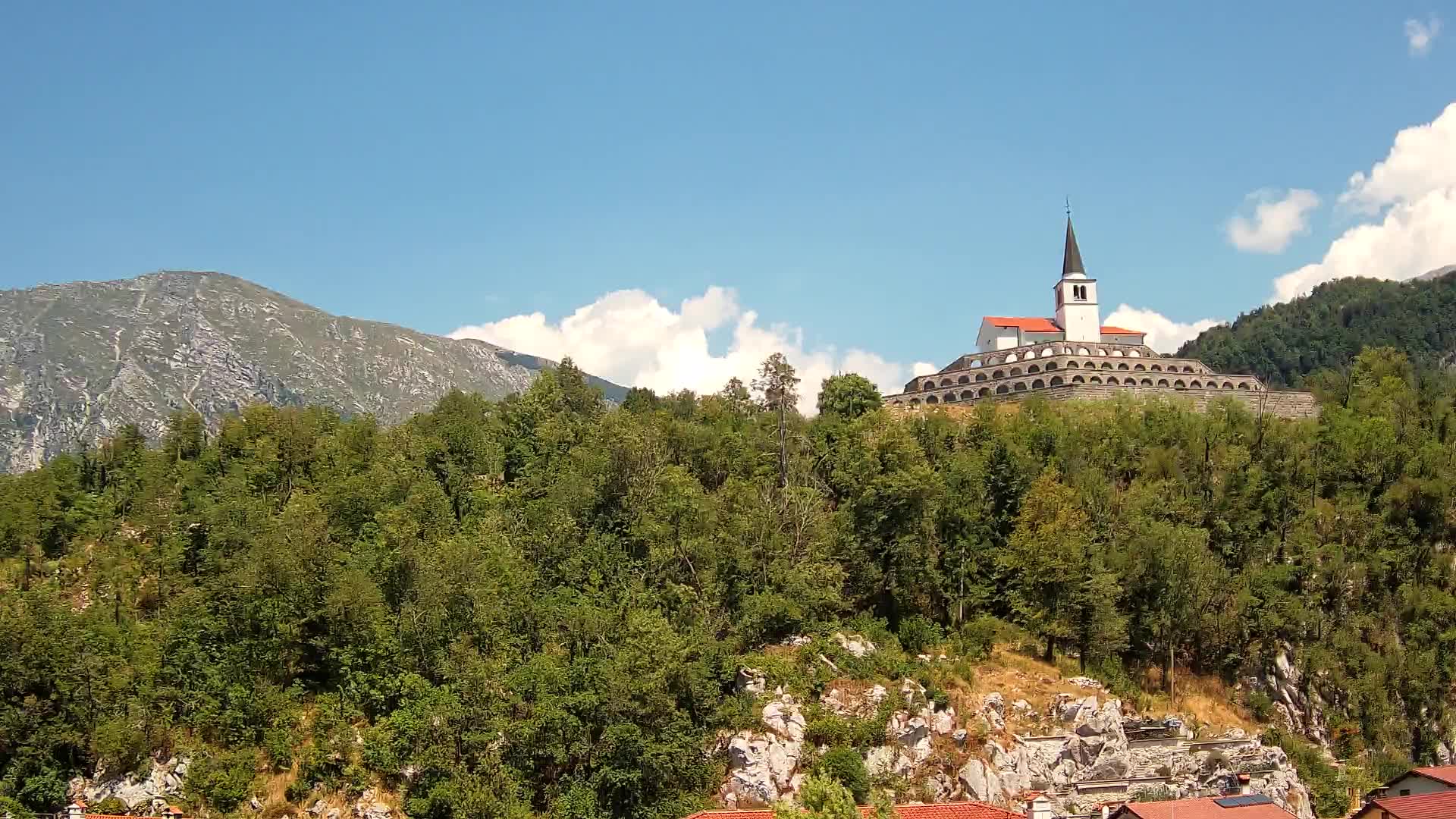 Kobarid webcam – View to Charnel House from 1st world war