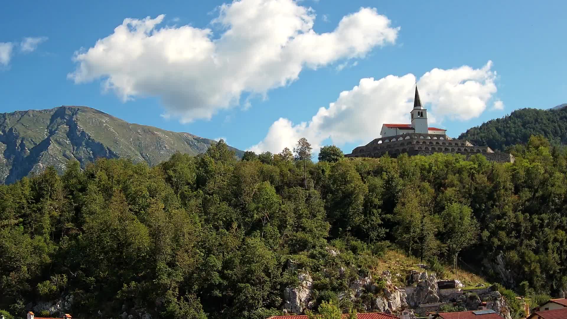 Kobarid webcam – View to Charnel House from 1st world war