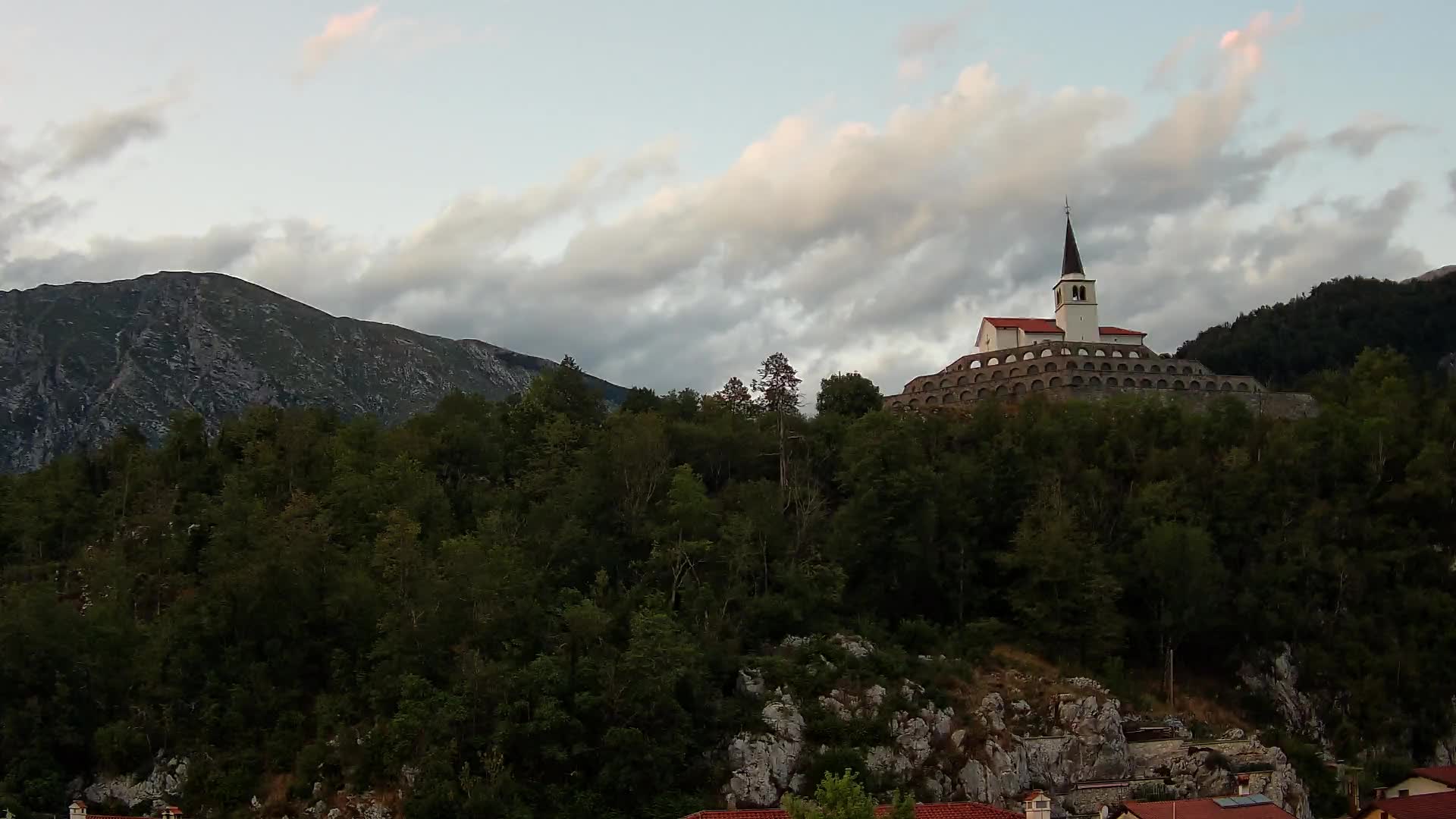 Kobarid webcam – View to Charnel House from 1st world war