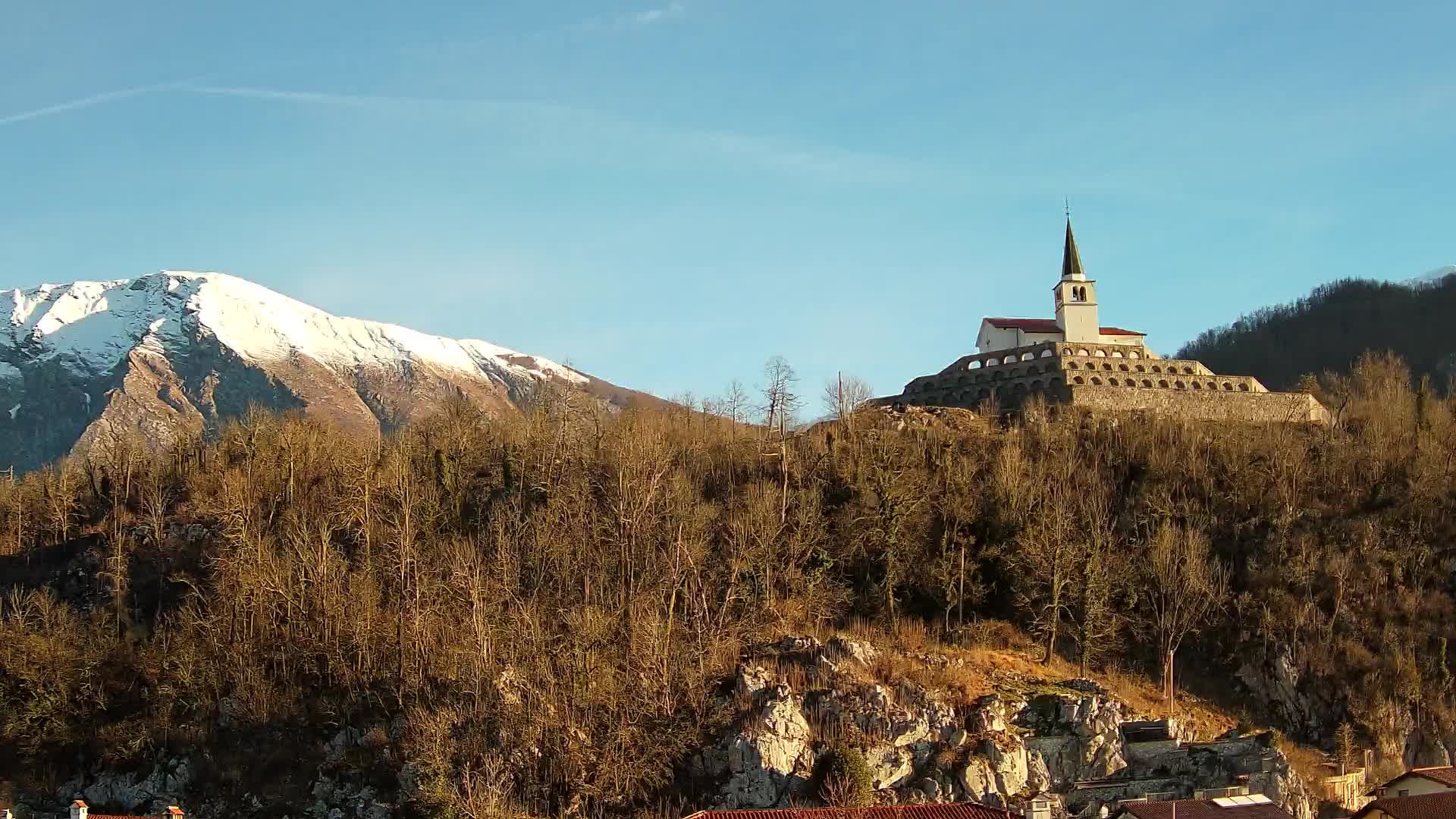 Caporetto webcam – Veduta dell’Ossario della prima guerra mondiale