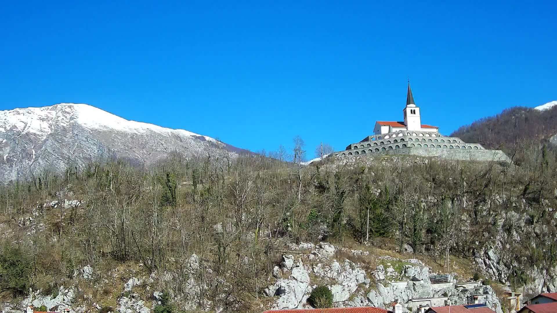 Kobarid webcam – View to Charnel House from 1st world war