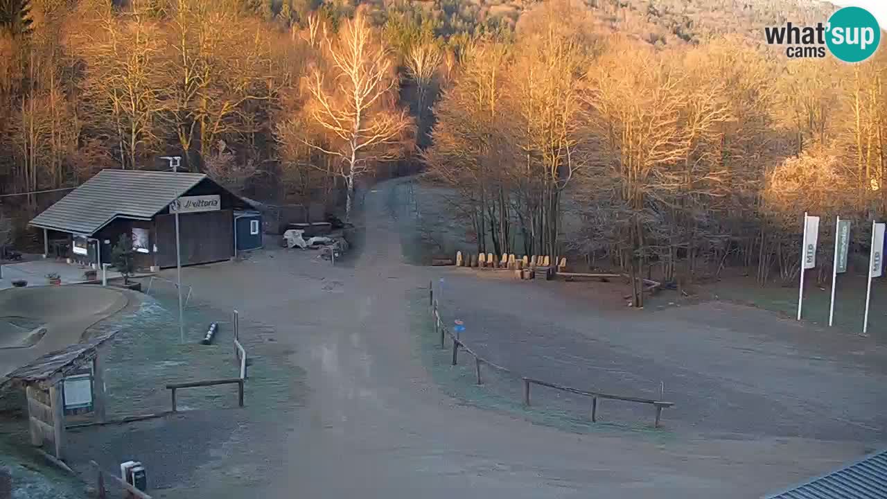 Webcam en direct Kočevje – Centre de trail VTT – Slovénie