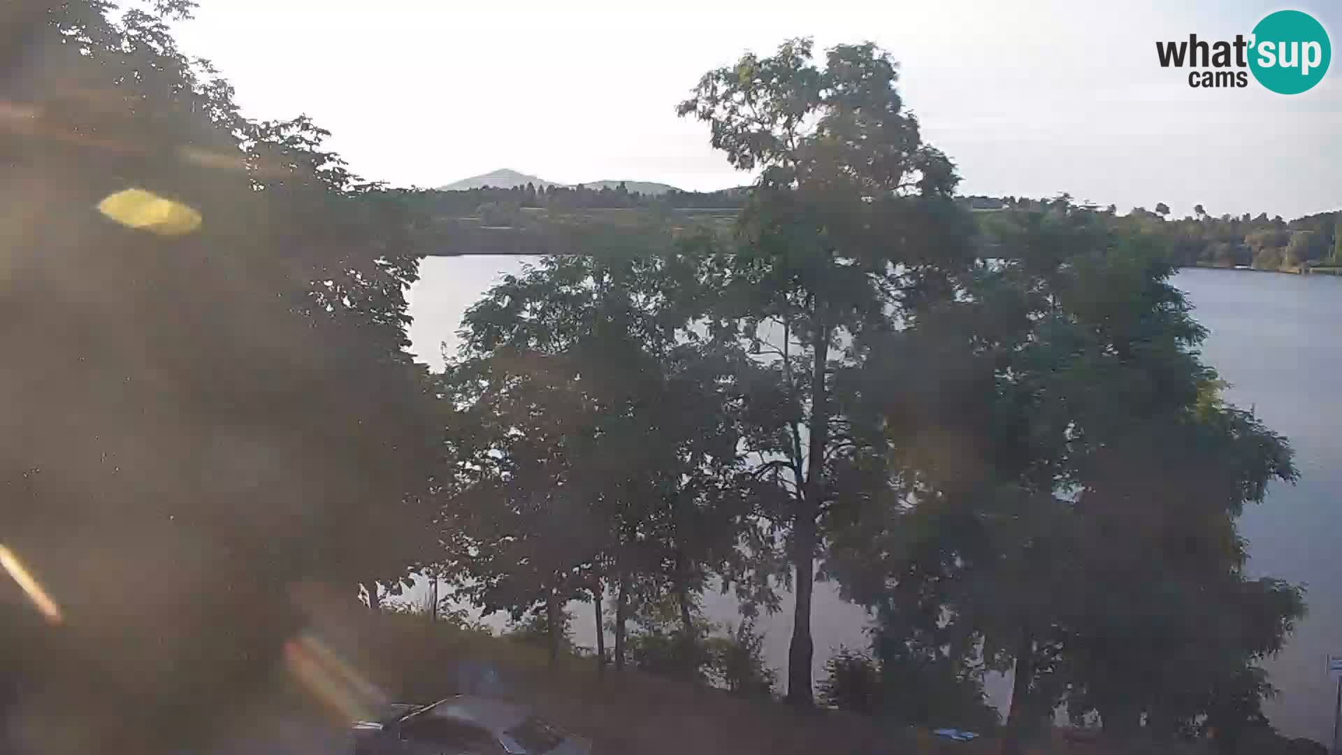 Live Webcam Kočevje lake