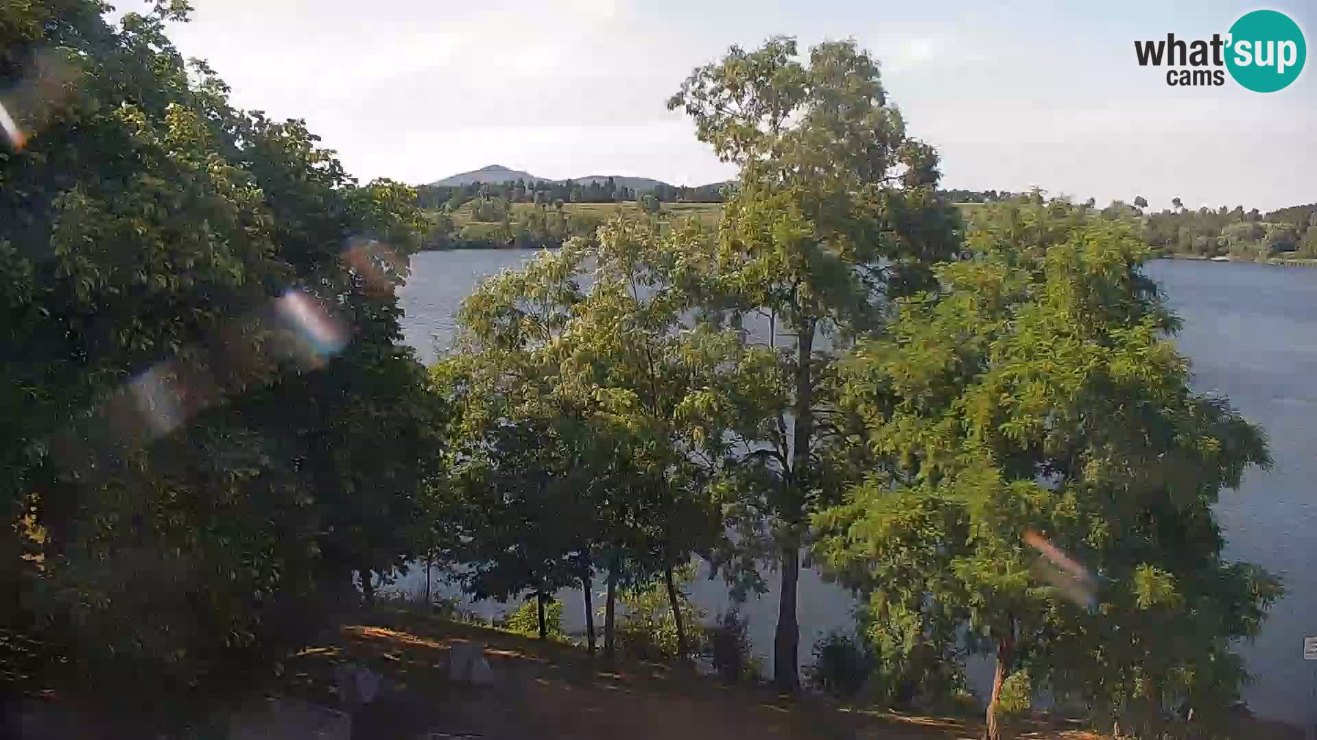 Kamera v živo Kočevsko jezero