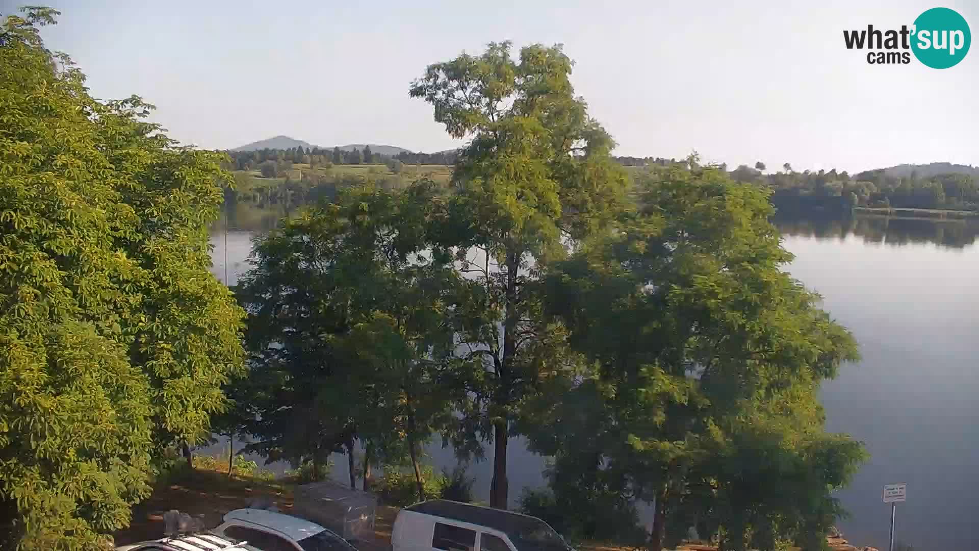 Live Webcam Kočevje lake