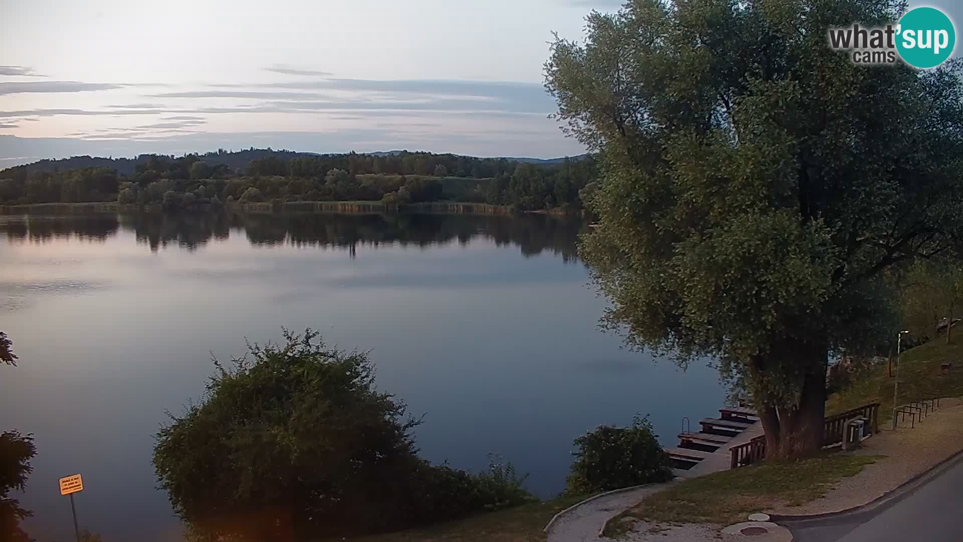 Kamera v živo Kočevsko jezero