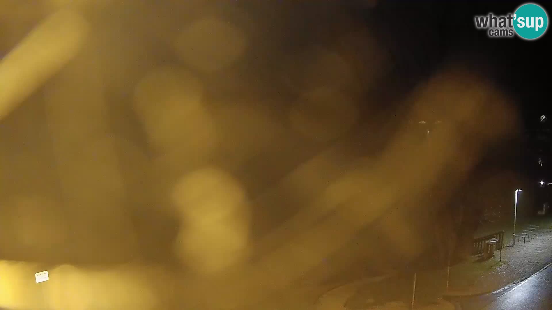 Kamera v živo Kočevsko jezero