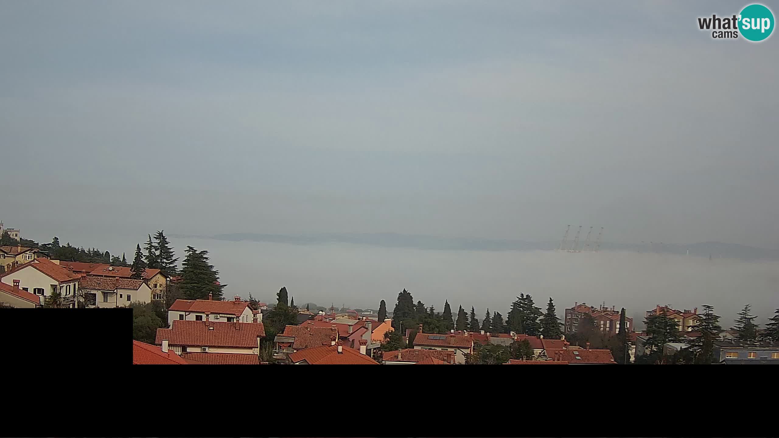 Webcam en direct Koper – Vue panoramique de la ville et du port – Slovénie