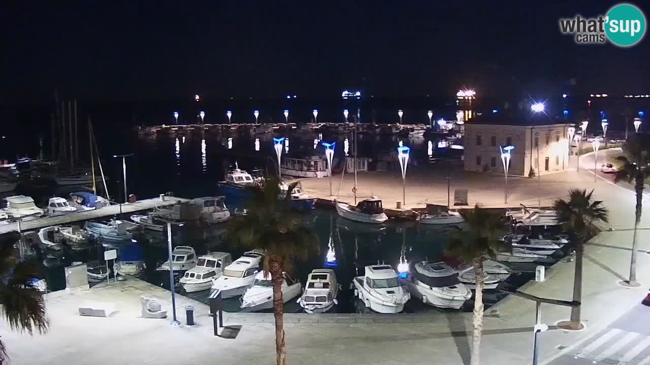 Luka Kopar uživo web kamera – Turistički terminal i teretna luka – Slovenija