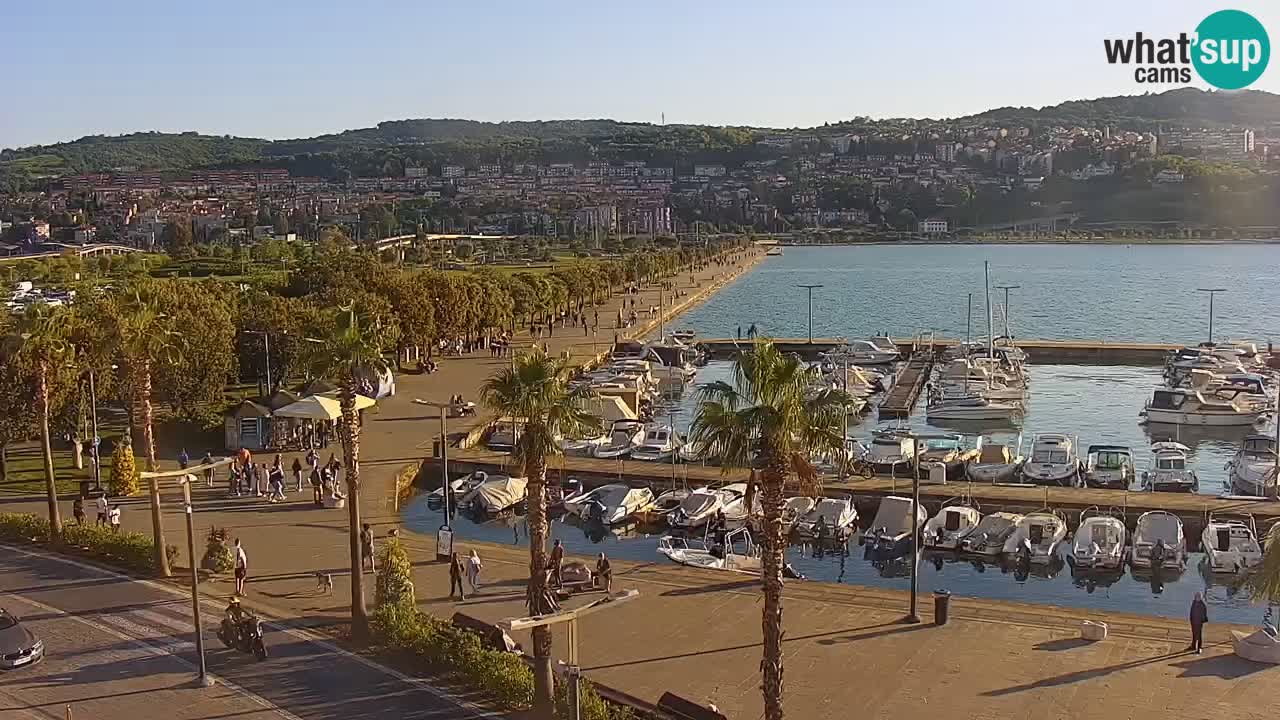 Webcam en vivo del Puerto de Koper – puerto de carga y cruceros – Eslovenia