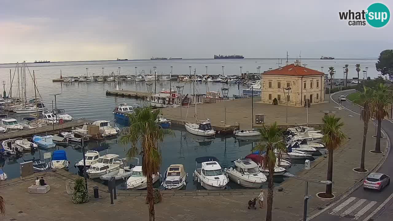 Webcam Koper – Panorama de la marina et de la promenade depuis le Grand Hotel Koper