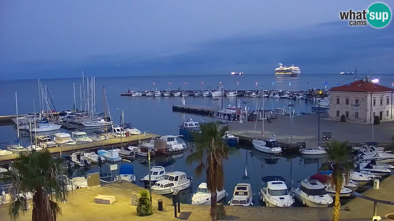 Der Hafen von Koper Live-Webcam – Kreuzfahrt- und Frachthafen – Slowenien