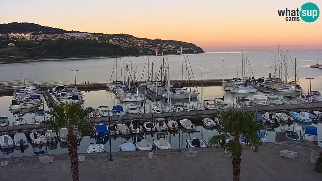 Camera en vivo Koper – puerto deportivo y paseo marítimo desde el Hotel Grand Koper