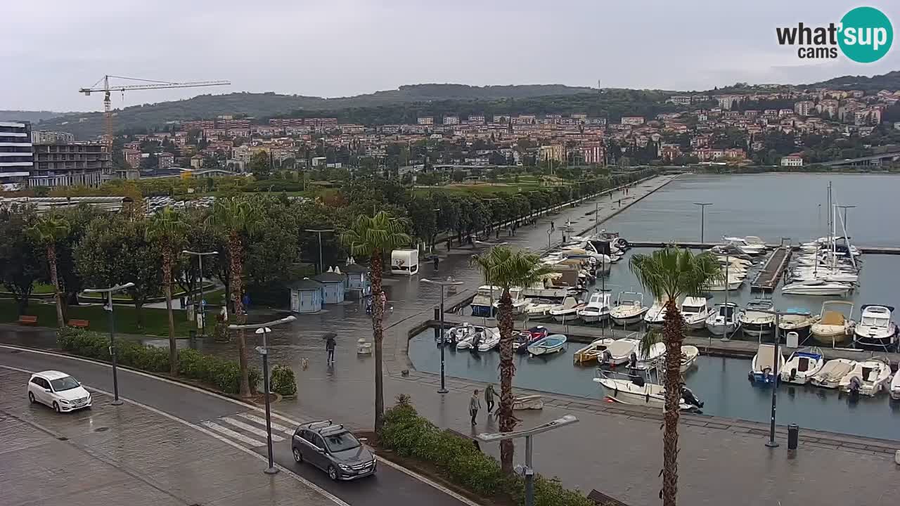 Webcam Koper – Panorama de la marina et de la promenade depuis le Grand Hotel Koper