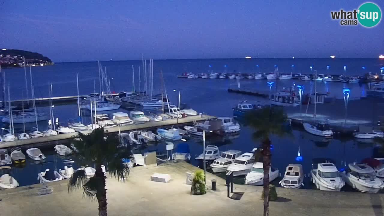 Webcam Koper – Panorama of the marina and promenade from the Grand Hotel Koper