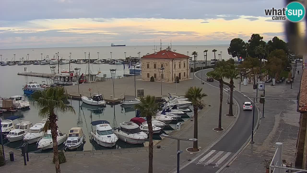 Webcam en vivo del Puerto de Koper – puerto de carga y cruceros – Eslovenia