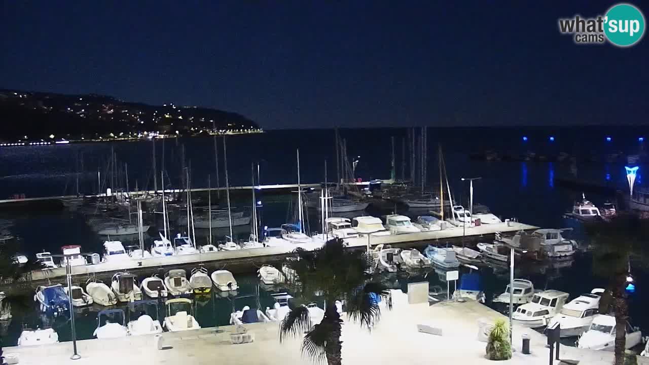 Web kamera Koper – marina i promenada – hotel Grand Koper