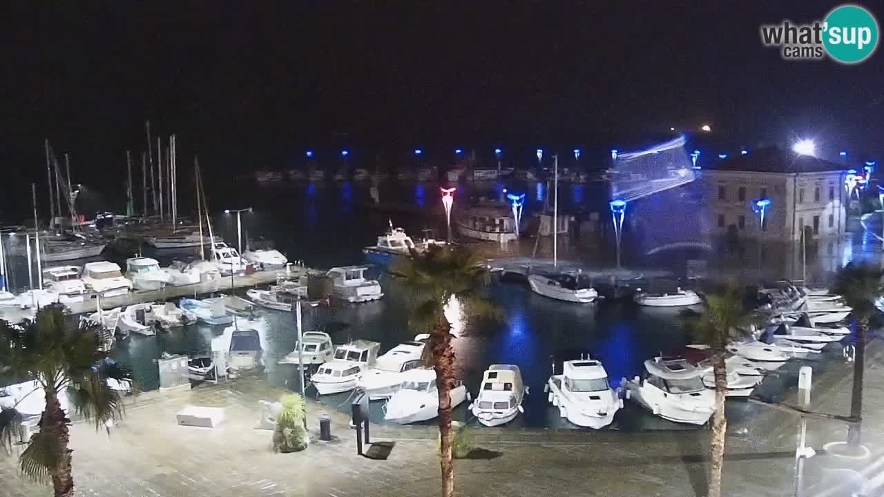 Camera en vivo Koper – puerto deportivo y paseo marítimo desde el Hotel Grand Koper