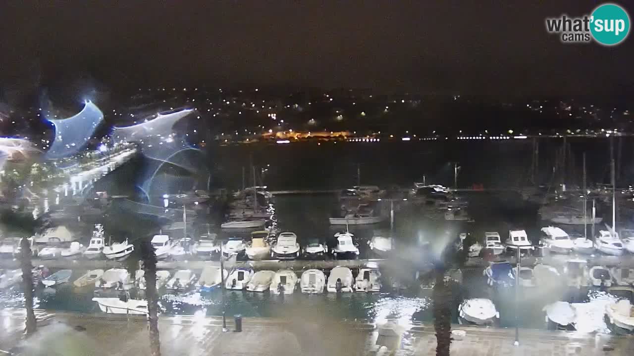 Camera en vivo Koper – puerto deportivo y paseo marítimo desde el Hotel Grand Koper