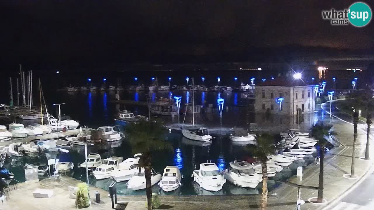 Webcam Koper – Panorama des Jachthafens und der Promenade vom Hotel Grand Koper