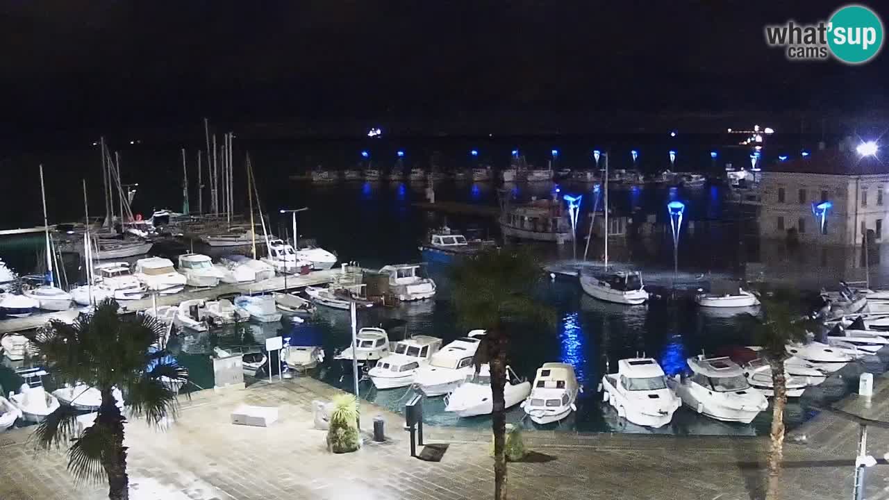 Camera en vivo Koper – puerto deportivo y paseo marítimo desde el Hotel Grand Koper