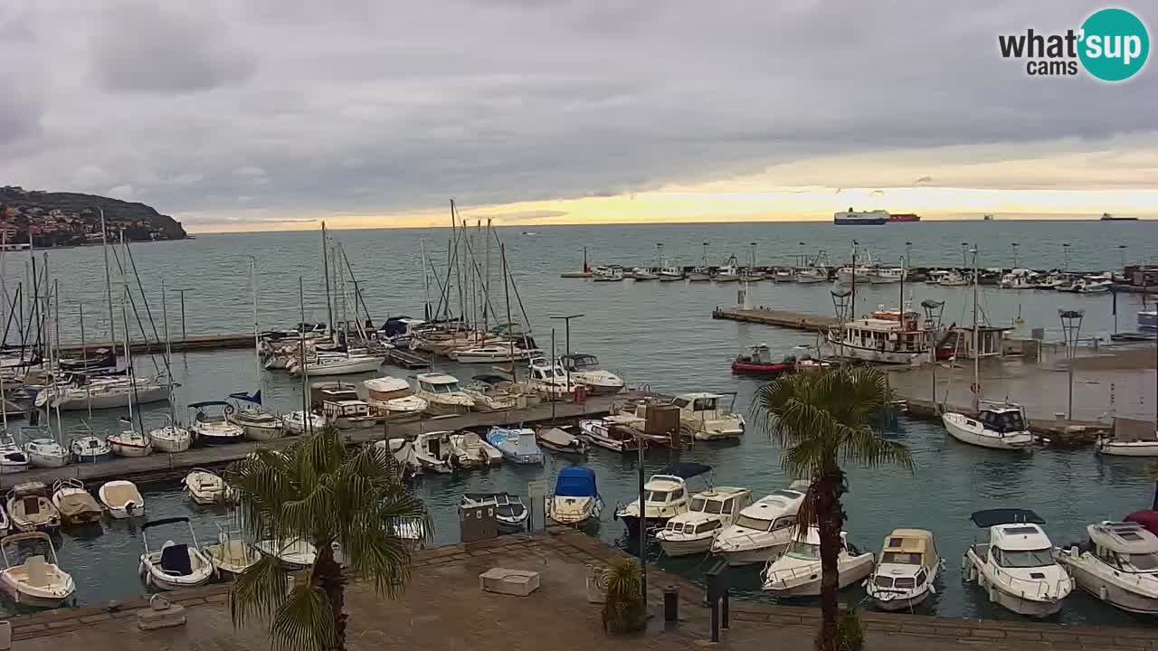 Webcam Capodistria – marina e lungo mare dall’Hotel Grand Koper