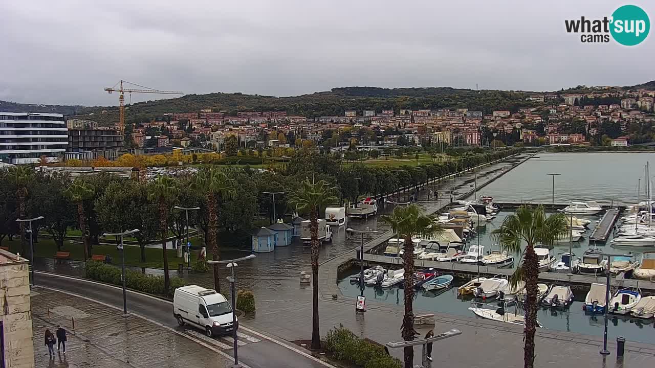 Der Hafen von Koper Live-Webcam – Kreuzfahrt- und Frachthafen – Slowenien