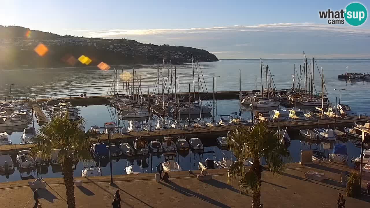 Webcam en vivo del Puerto de Koper – puerto de carga y cruceros – Eslovenia