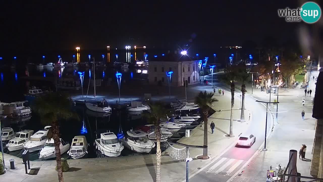 Webcam Koper – Panorama des Jachthafens und der Promenade vom Hotel Grand Koper