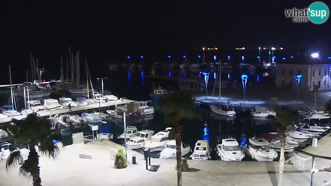 Spletna kamera Koper – Panorama na marino in promenado s Hotela Grand Koper