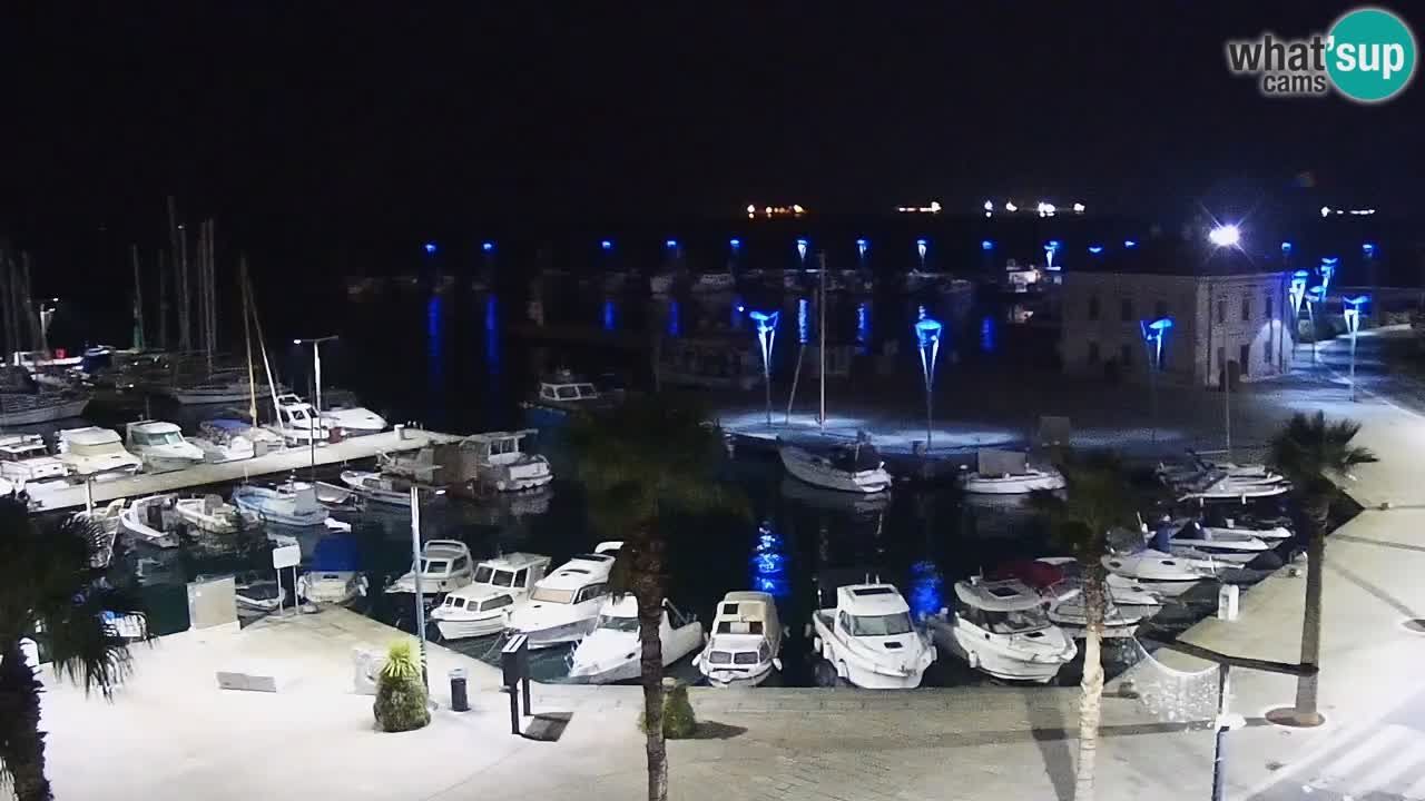 Spletna kamera Koper – Panorama na marino in promenado s Hotela Grand Koper