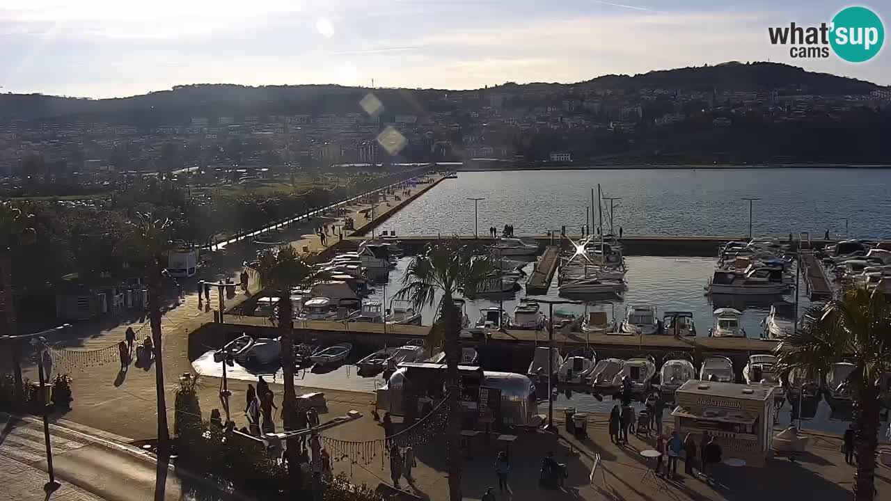 The Port of Koper live webcam – cruise and cargo port – Slovenia